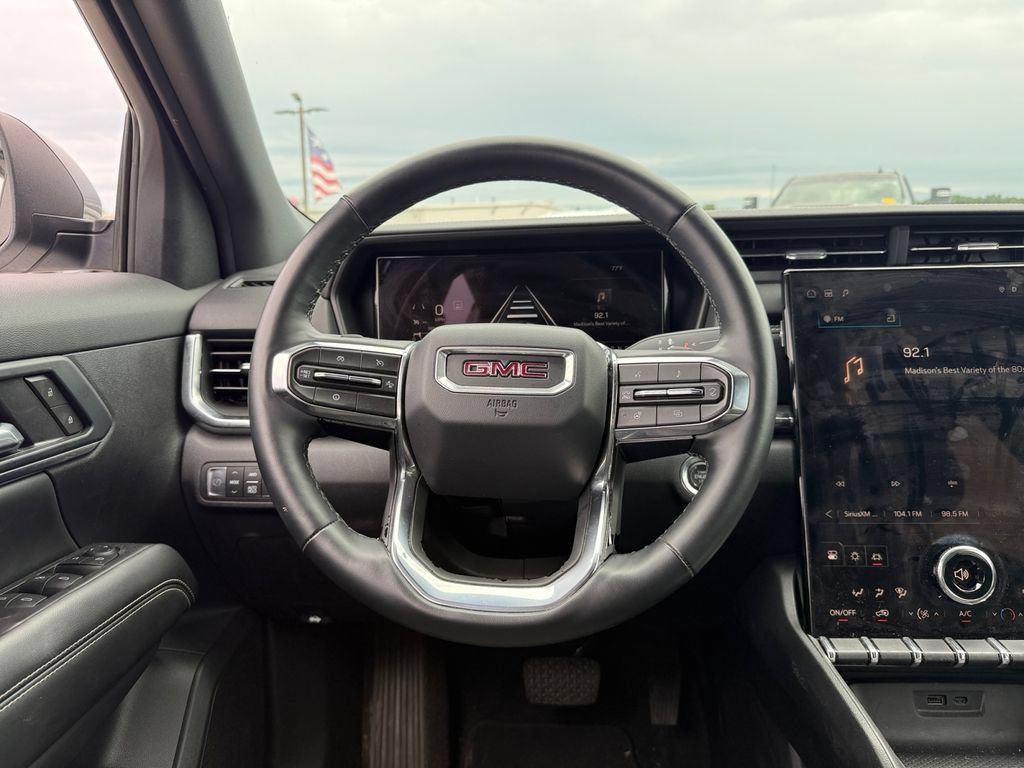 Used 2025 GMC Terrain Elevation AWD/4WD image 14