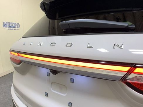 Used 2022 Lincoln Corsair AWD w/ Equipment Group 101A image 17