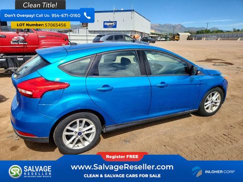 Used 2016 Ford Focus SE w/ SE Cold Weather Package FWD image 4
