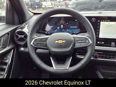 New 2026 Chevrolet Equinox LT w/ Convenience Package II FWD image 7