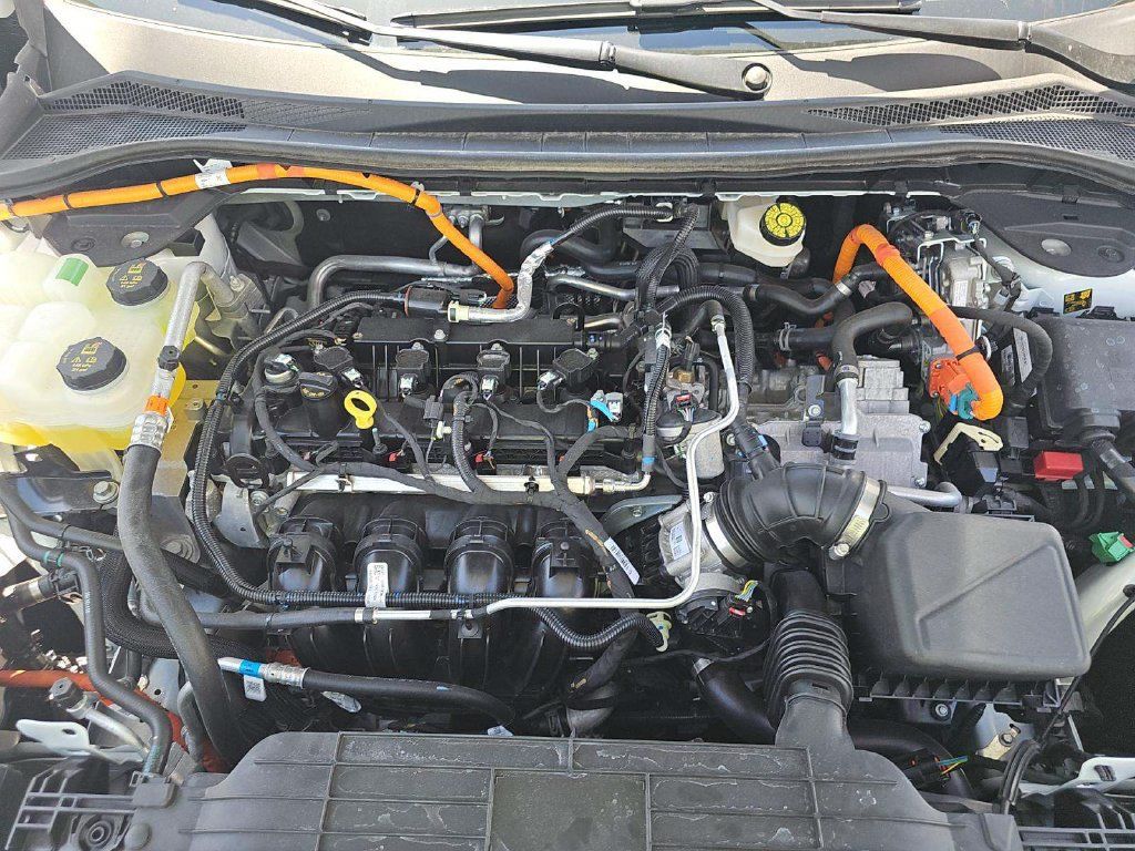 Used 2025 Ford Escape Active FWD image 6