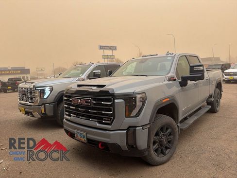 Used 2024 GMC Sierra 2500 AT4 AWD/4WD image 43