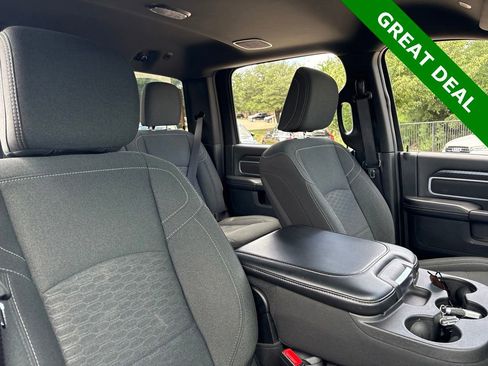 Used 2025 RAM 2500 Big Horn AWD/4WD image 14