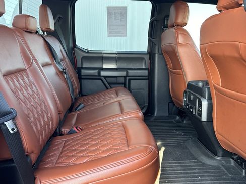 Used 2018 Ford F150 XLT w/ Equipment Group 302A Luxury image 15