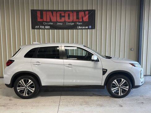 Used 2023 Mitsubishi Outlander Sport ES image 5