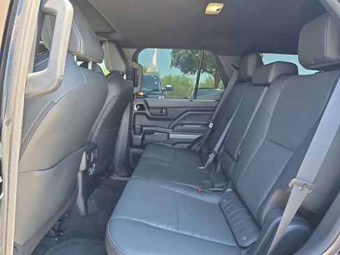 Used 2025 Toyota 4Runner TRD Off-Road Premium w/ Tow Technology Package AWD/4WD image 15