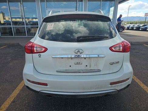 Used 2017 INFINITI QX50 Journey w/ Premium Package image 3