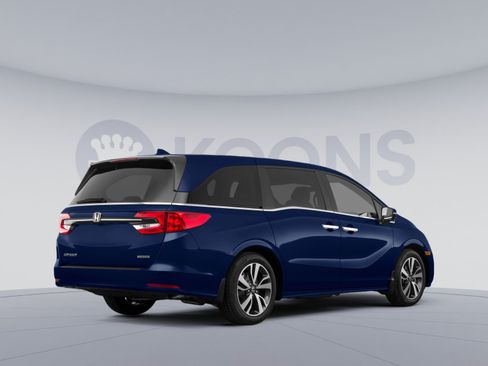 Used 2023 Honda Odyssey Touring image 4