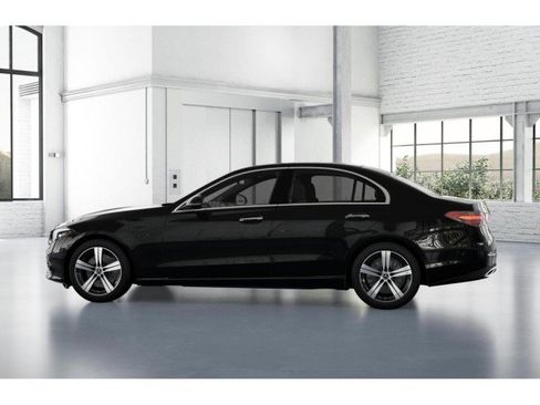 Used 2025 Mercedes-Benz C 300 4MATIC Sedan image 43