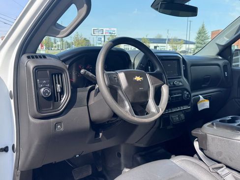 Used 2023 Chevrolet Silverado 1500 W/T RWD image 9