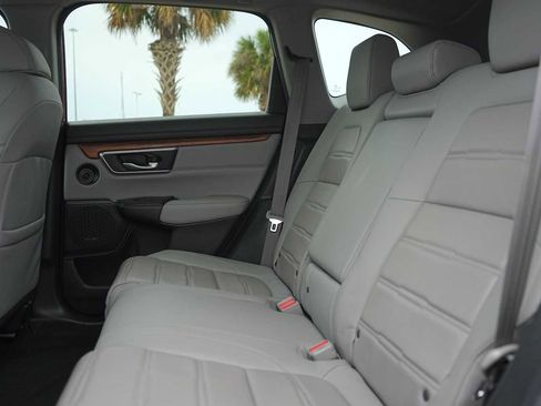 Used 2020 Honda CR-V Touring image 14