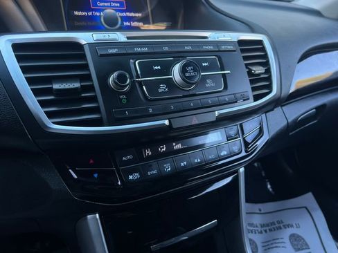 Used 2016 Honda Accord LX image 22