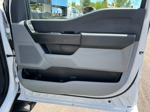 Used 2025 Ford F550 4x4 Crew Cab Super Duty image 24