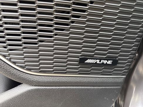 Used 2025 Jeep Grand Cherokee Limited 4xe w/ MOPAR Finishing Package image 19