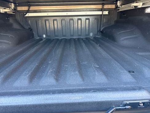 Used 2023 Nissan Frontier PRO-4X w/ Pro-4X Premium Package image 18