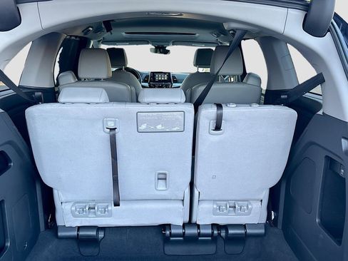 Used 2024 Honda Odyssey EX-L image 26