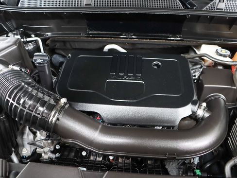Used 2022 GMC Acadia SLT w/ Technology Package FWD image 33
