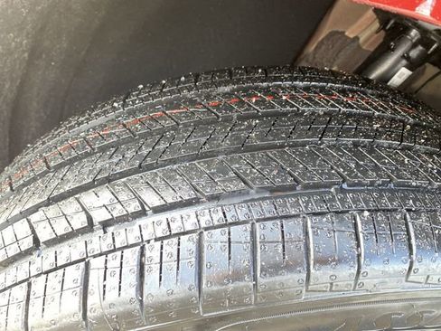 New 2026 Kia Carnival EX image 45