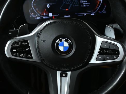 Certified 2022 BMW 540i xDrive w/ M Sport Package image 19