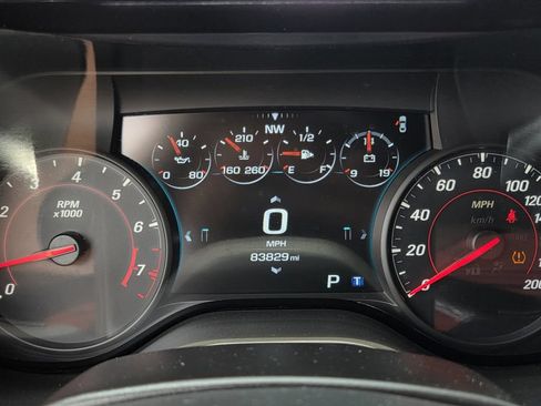 Used 2017 Chevrolet Camaro SS RWD image 21