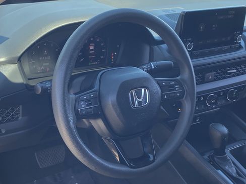 Used 2025 Honda Accord SE image 21
