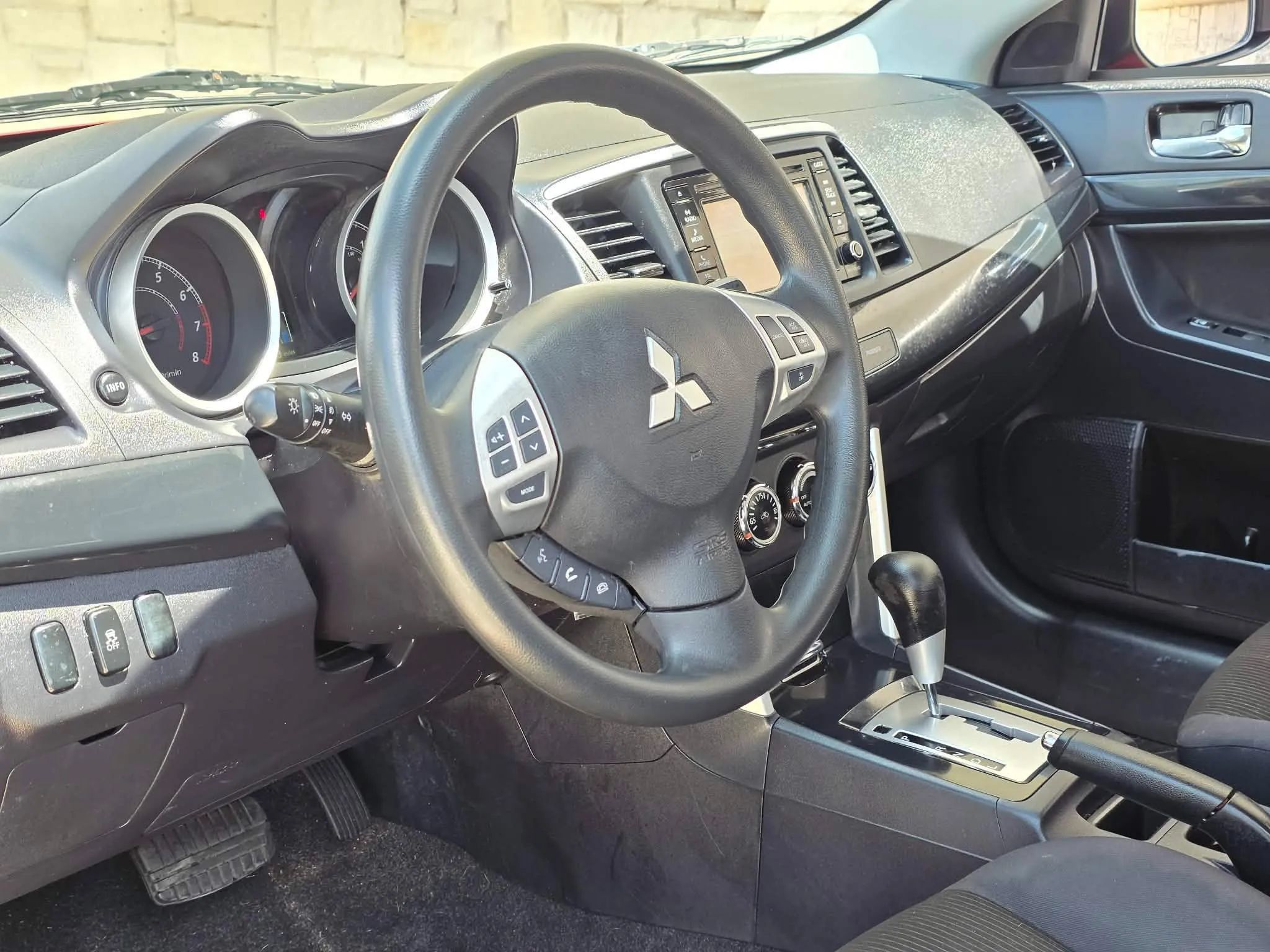 Used 2017 Mitsubishi Lancer Sedan FWD image 8