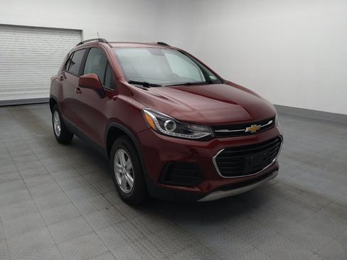 Used 2021 Chevrolet Trax LT AWD/4WD image 13