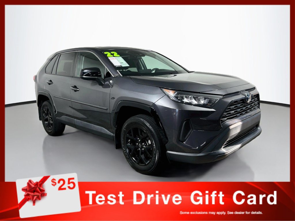 Used 2022 Toyota RAV4 LE FWD image 1