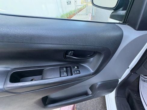 Used 2020 Nissan NV200 S FWD image 11