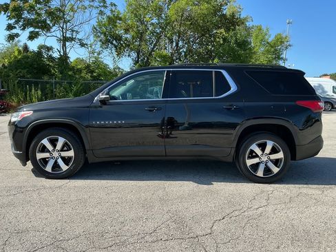 Used 2021 Chevrolet Traverse LT AWD/4WD image 2