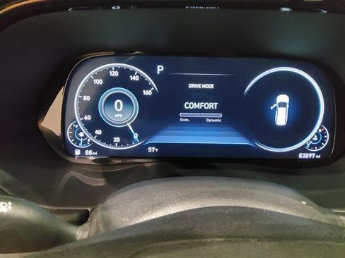 Used 2022 Hyundai Palisade Calligraphy image 25