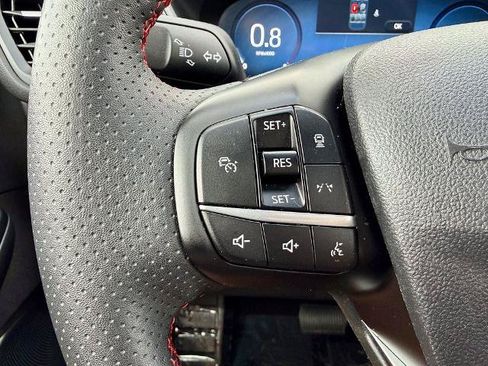 Certified 2025 Ford Escape ST-Line Elite w/ Premium Technology Package AWD/4WD image 27