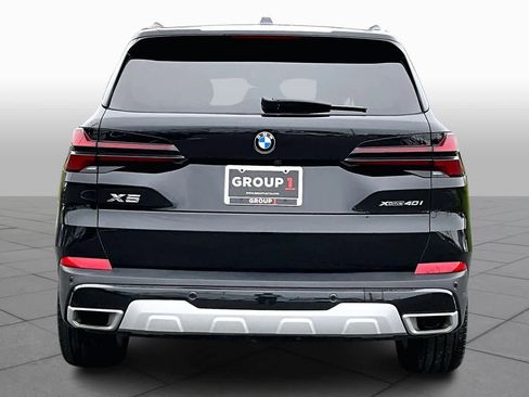 Used 2025 BMW X5 xDrive40i w/ Executive Package image 5