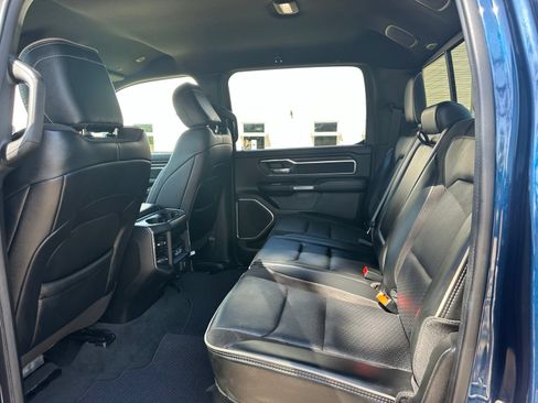 Used 2023 RAM 1500 Laramie AWD/4WD image 17