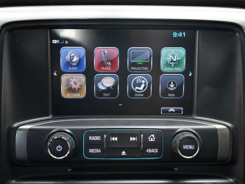 Used 2019 Chevrolet Silverado 1500 LT AWD/4WD image 19