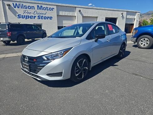 Used 2025 Nissan Versa SR w/ Trunk Package FWD image 1