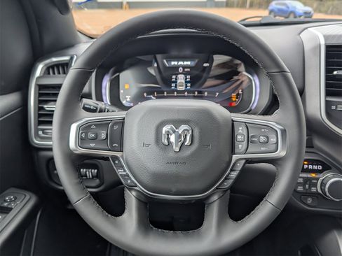 New 2026 RAM 1500 4x4 Crew Cab image 10