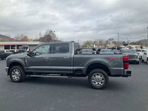 New 2026 Ford F250 Lariat image 8