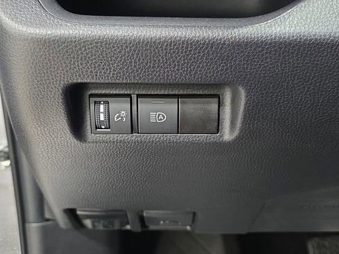 Certified 2024 Toyota RAV4 LE FWD image 23