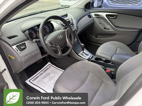 Used 2013 Hyundai Elantra GLS w/ Preferred Pkg image 11