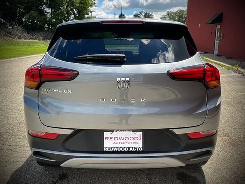 Used 2025 Buick Encore GX Preferred AWD/4WD image 4
