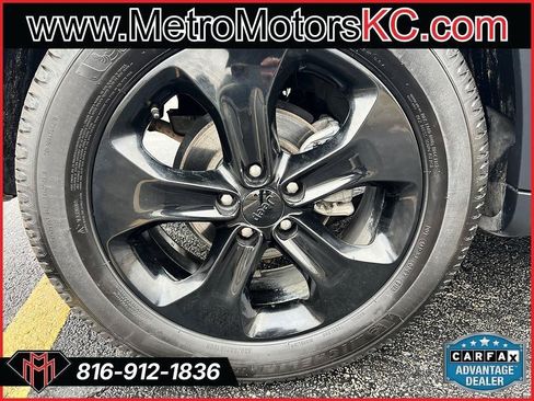 Used 2019 Jeep Compass Latitude FWD image 18