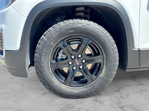 Used 2022 GMC Acadia AT4 w/ Preferred Package AWD/4WD image 13