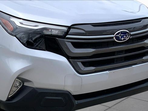 Used 2026 Subaru Forester Premium AWD/4WD image 29