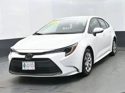 Used 2025 Toyota Corolla LE