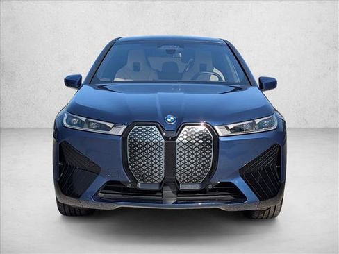 Certified 2024 BMW iX xDrive50 w/ Premium Package AWD/4WD image 2