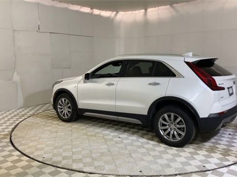 Used 2023 Cadillac XT4 Premium Luxury w/ Cold Weather Package image 6