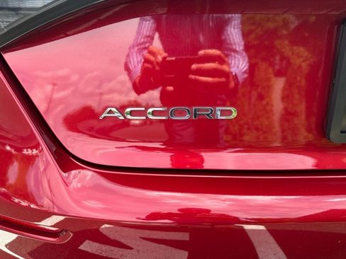 Used 2024 Honda Accord EX image 9
