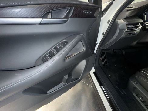 Certified 2025 INFINITI QX60 Autograph w/ Cargo Package image 18