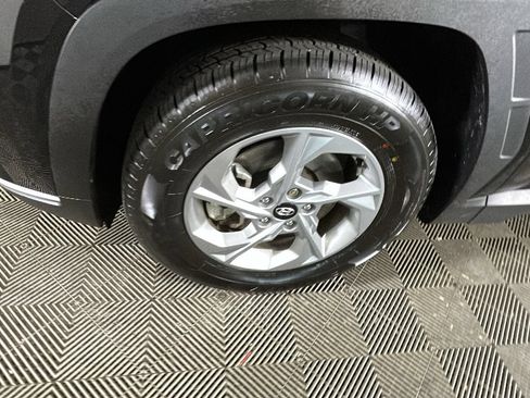 Certified 2024 Hyundai Tucson SE FWD image 12